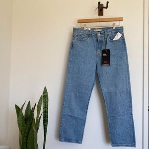 Levi’s wedgie straight jeans